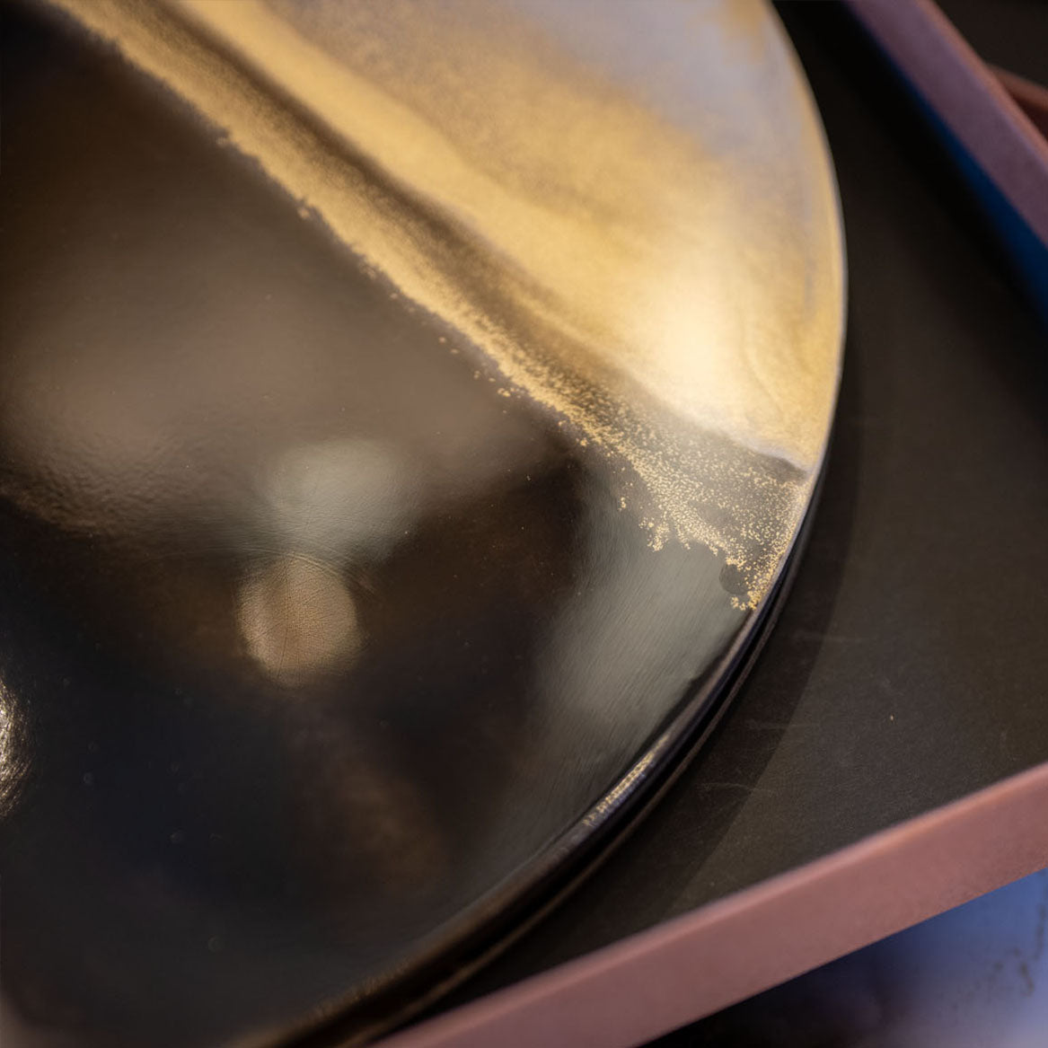 Sottopiatto Inchiostro Nero oro - Decoro 50