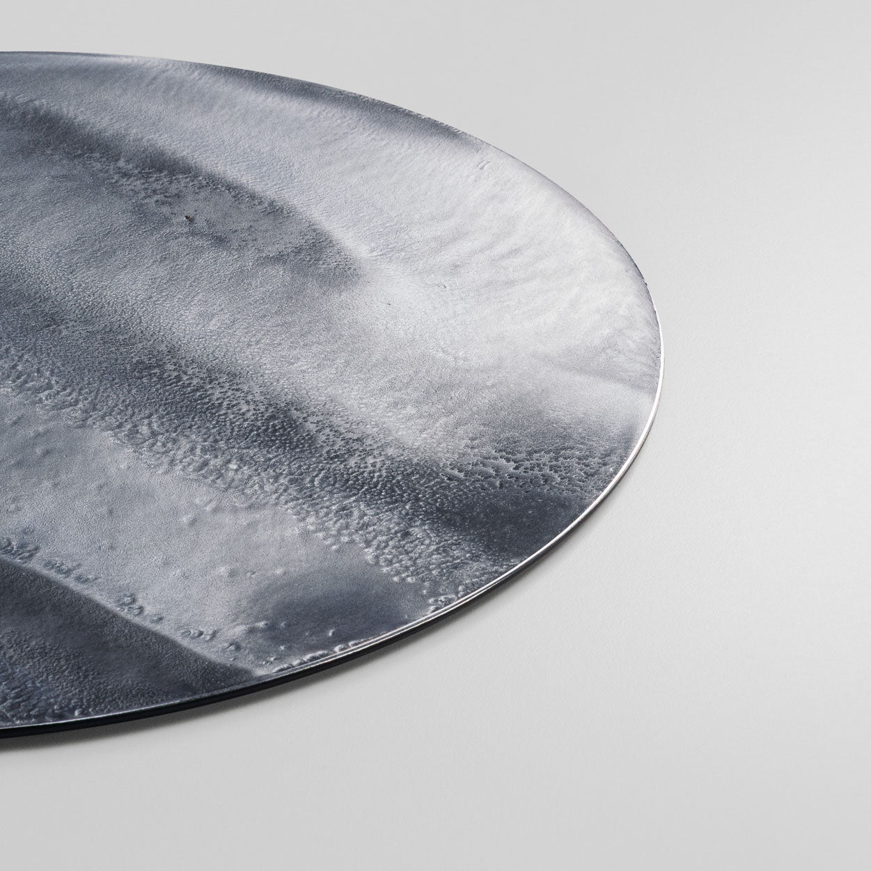 Sottopiatto Nacre Cenere - Decoro 100